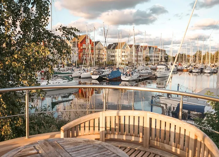 Slube Am Yachthafen Greifswald Hotel, Németország