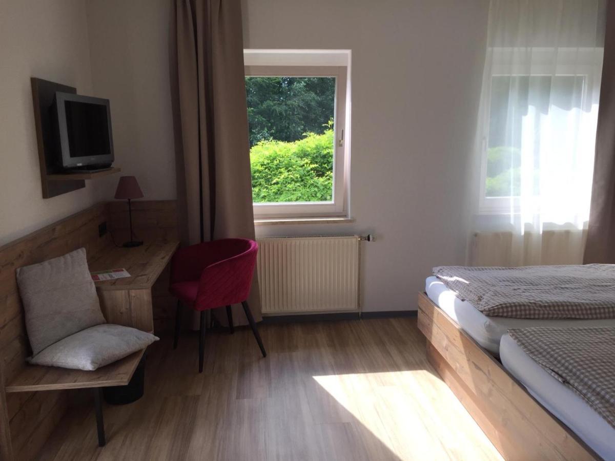 Doppelzimmer mit Balkon