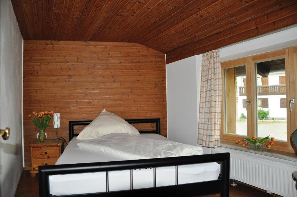 Einzelzimmer mit Bad