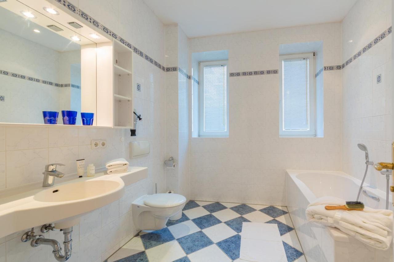 One Room Apartment