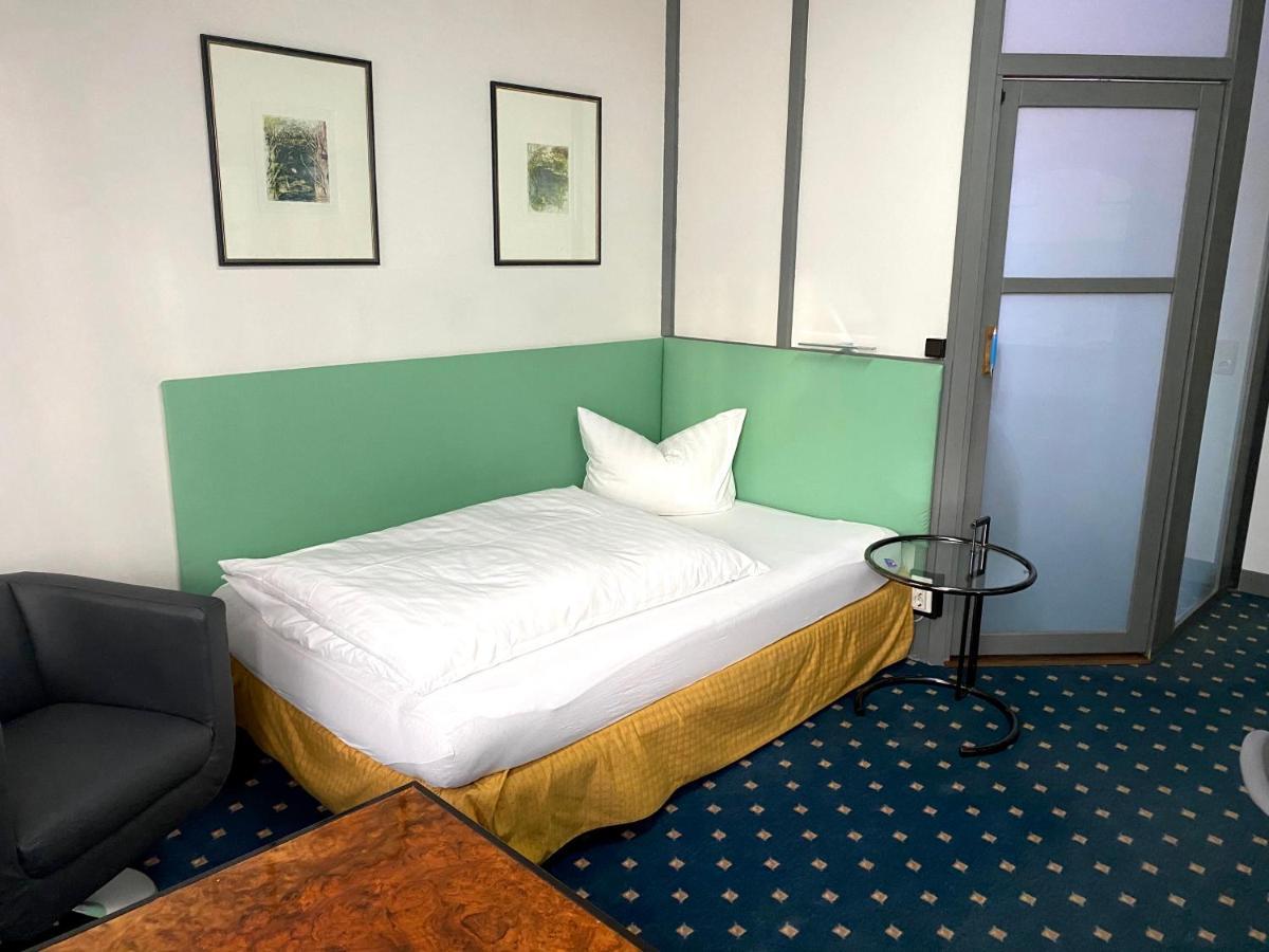 Comfort Single Room