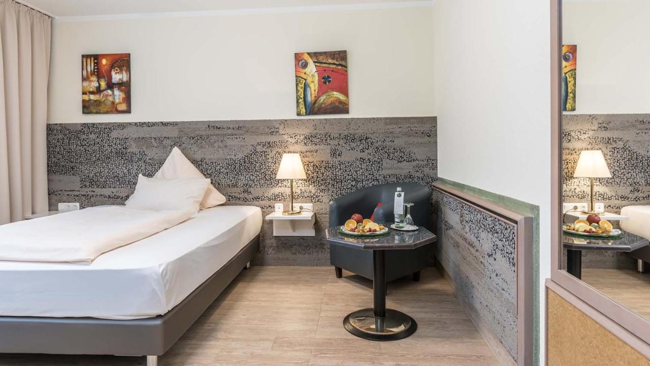 Zimmer mit Queensize-Bett