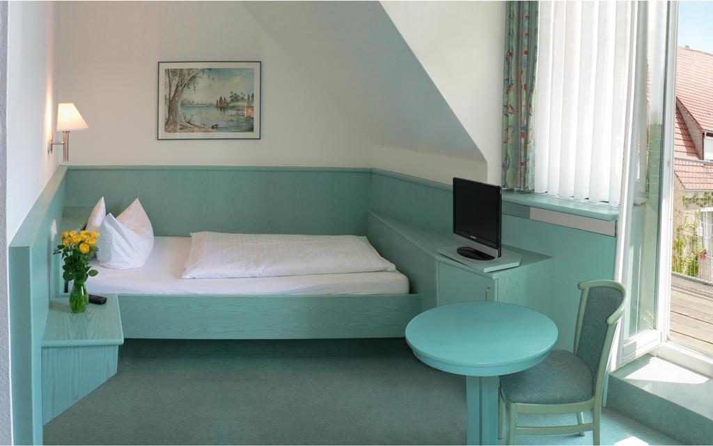 Single Room Facing Courtyard