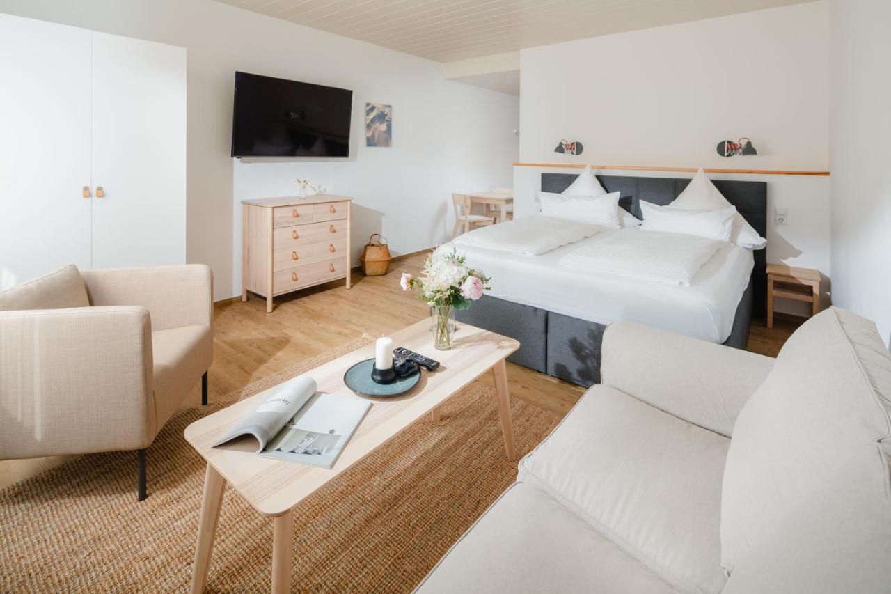 Großes Apartment mit 1 Zimmer
