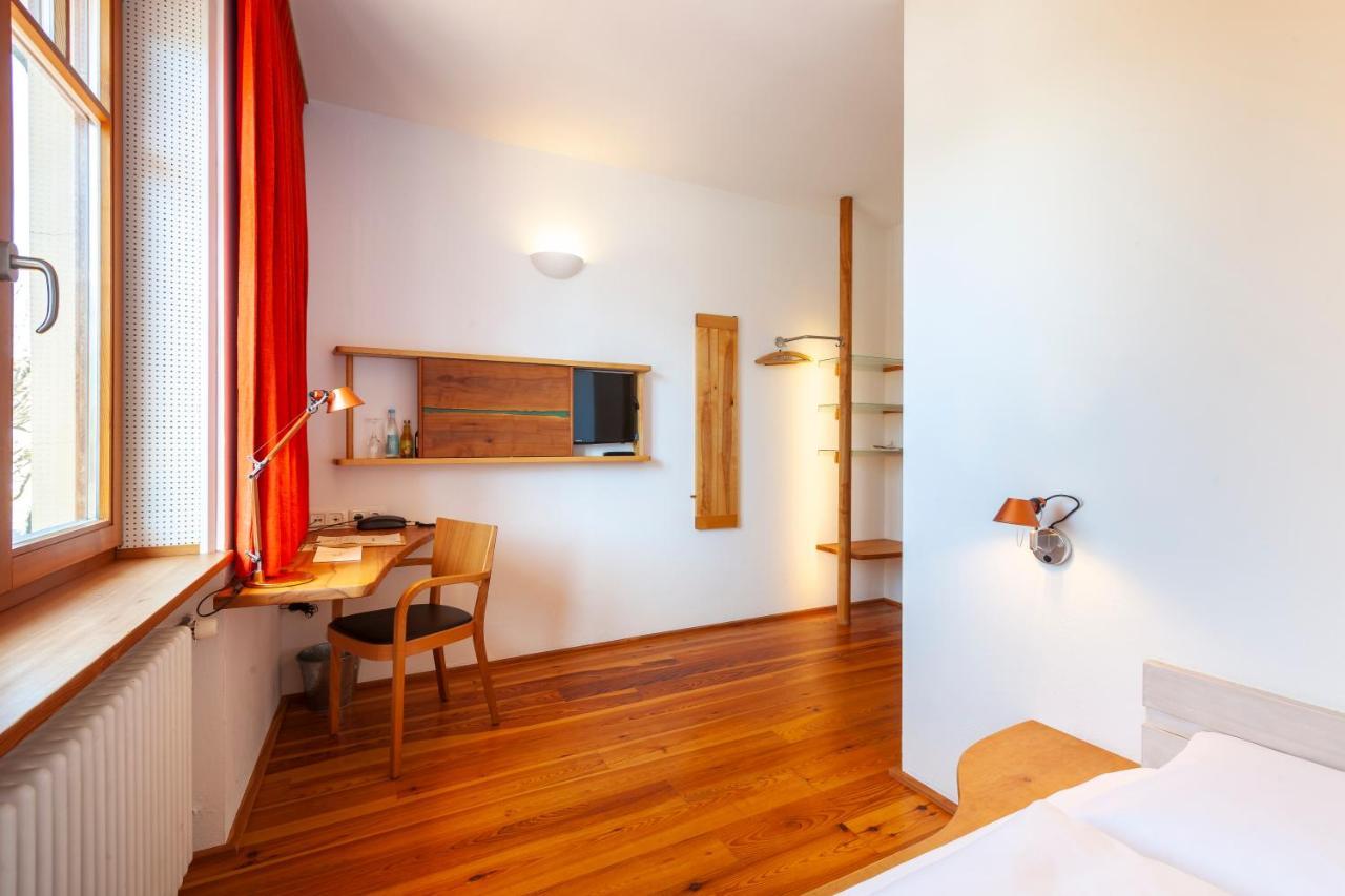 Budget Single Room