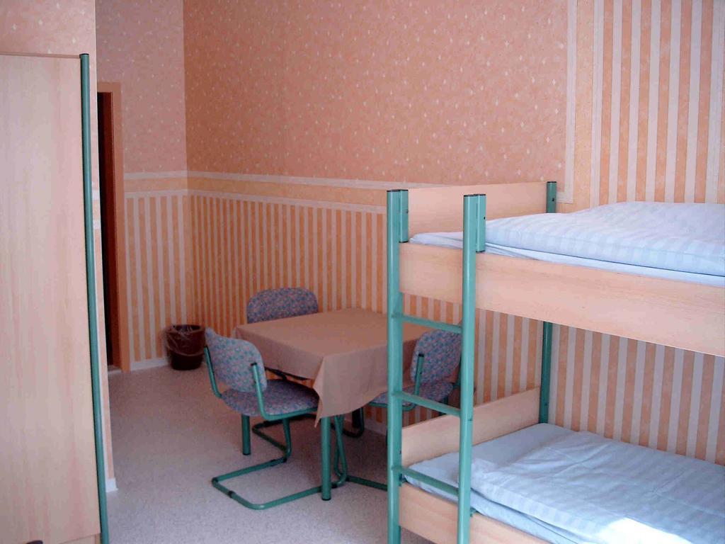 Dreibettzimmer