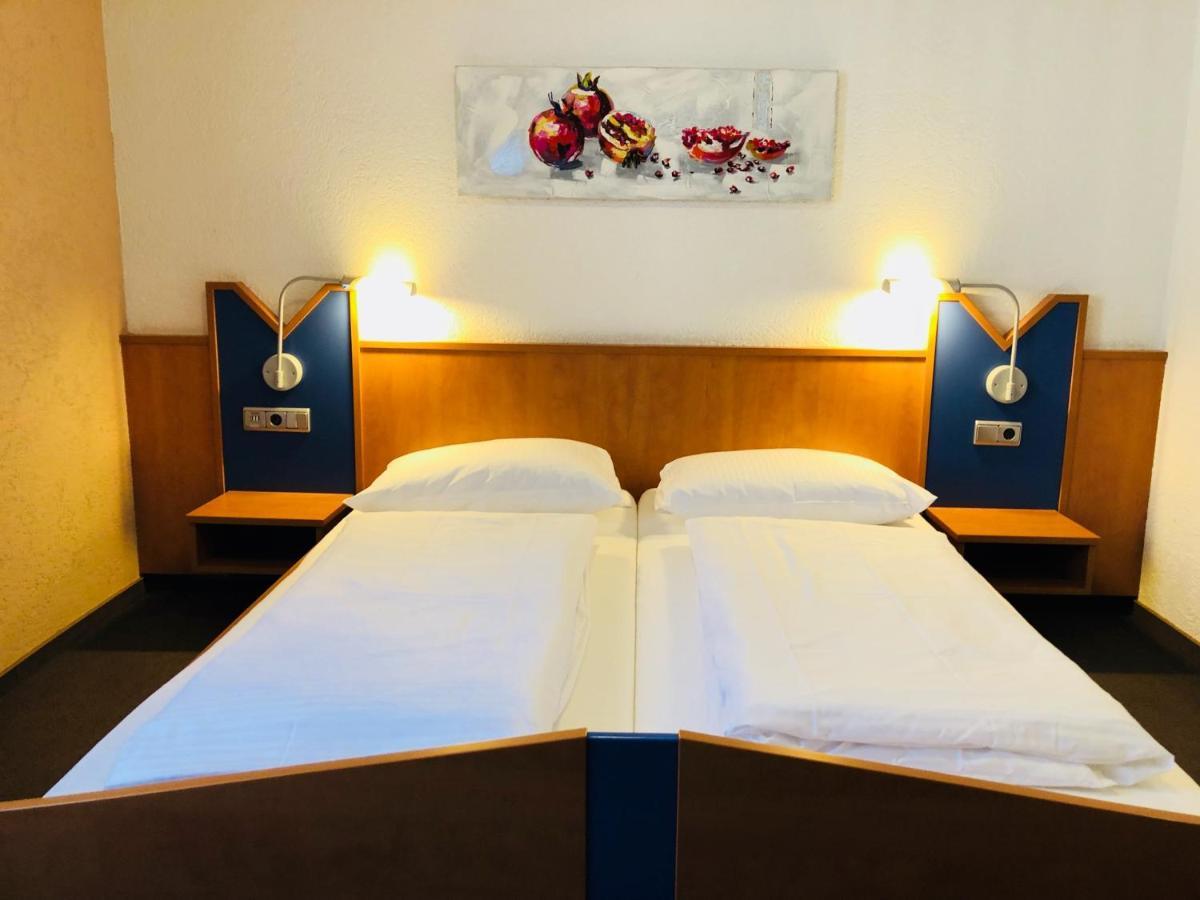 Standard Double Room,1129553304:JPEG