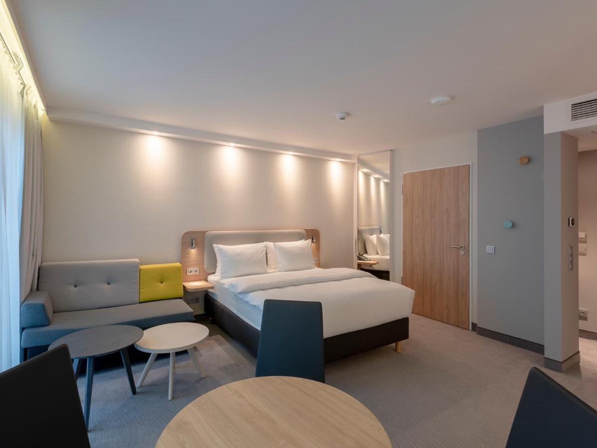 Suite mit Queensize-Bett und Balkon
