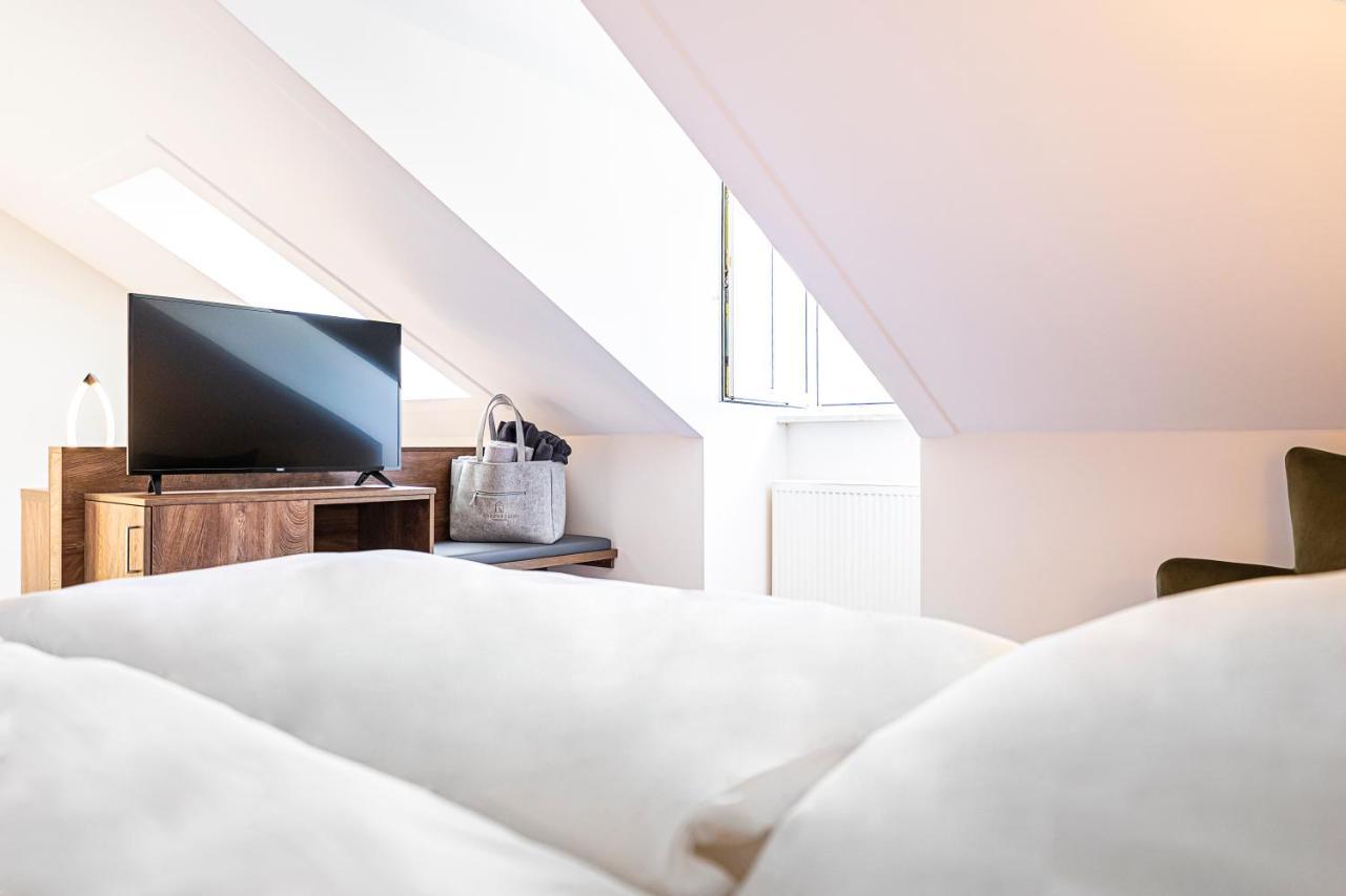 Single Room,1173754137:JPEG