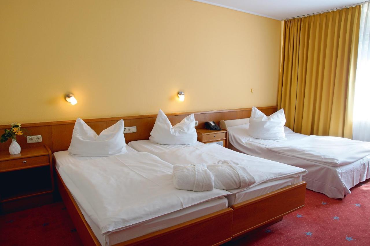 Dreibettzimmer