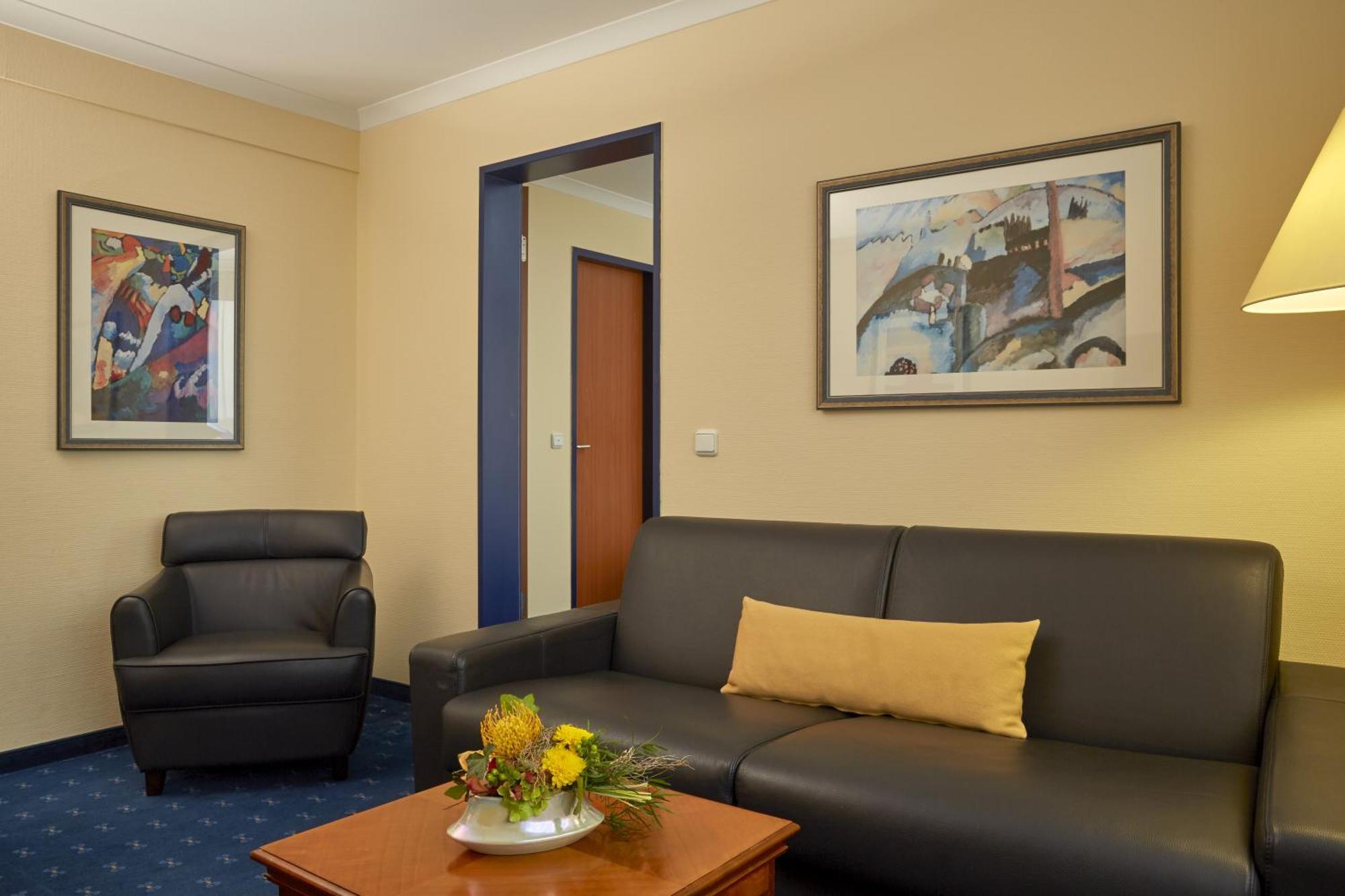Deluxe Suite