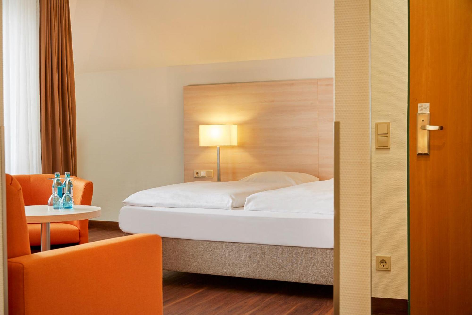 Superior Double Room,1219283539:JPEG