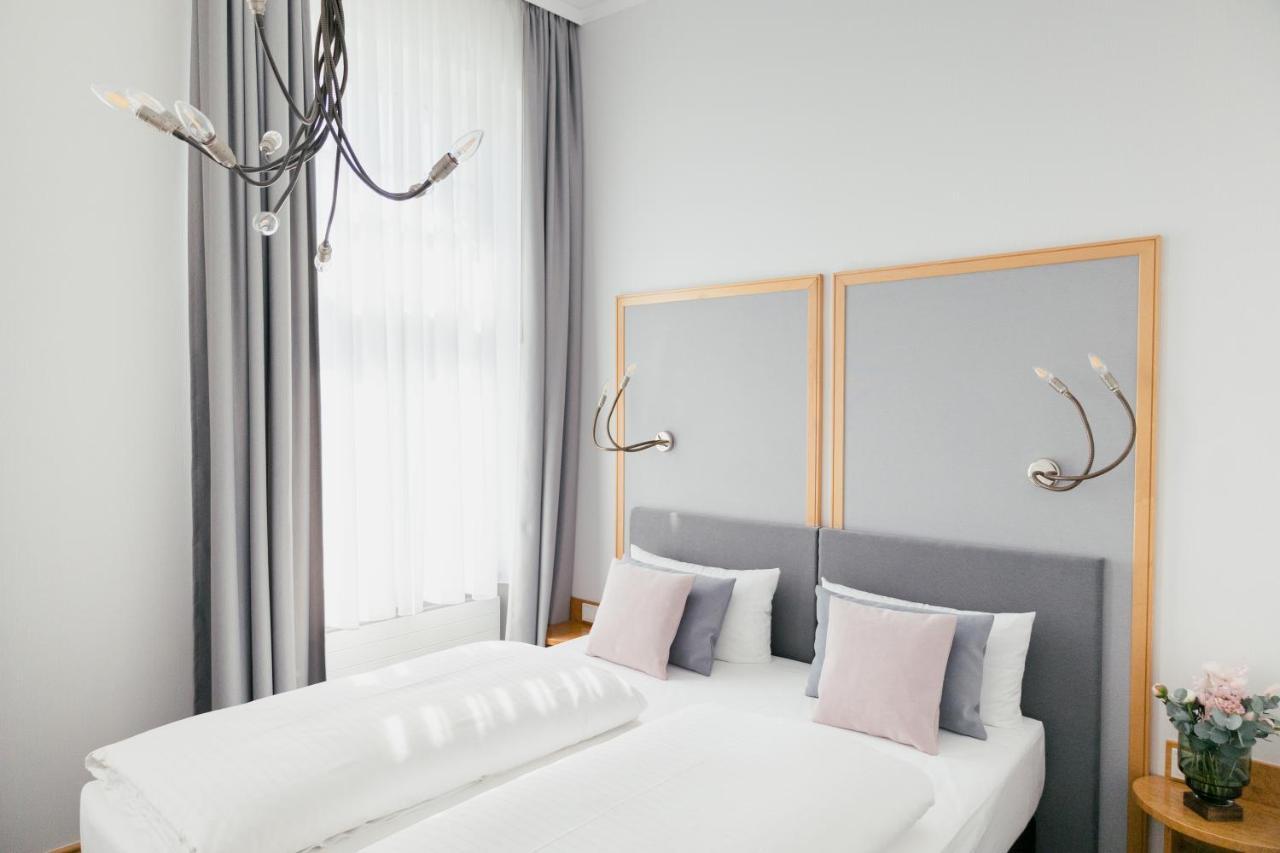 Standard Double Room bed size 160cm