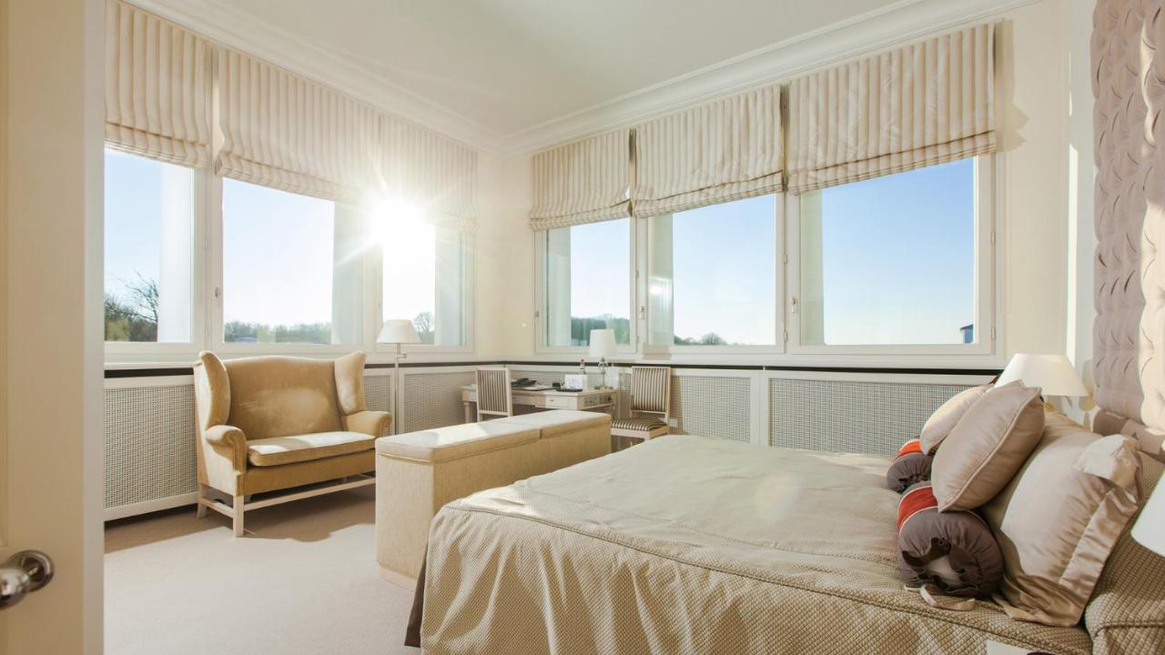 Suite Deluxe con vistas al parque