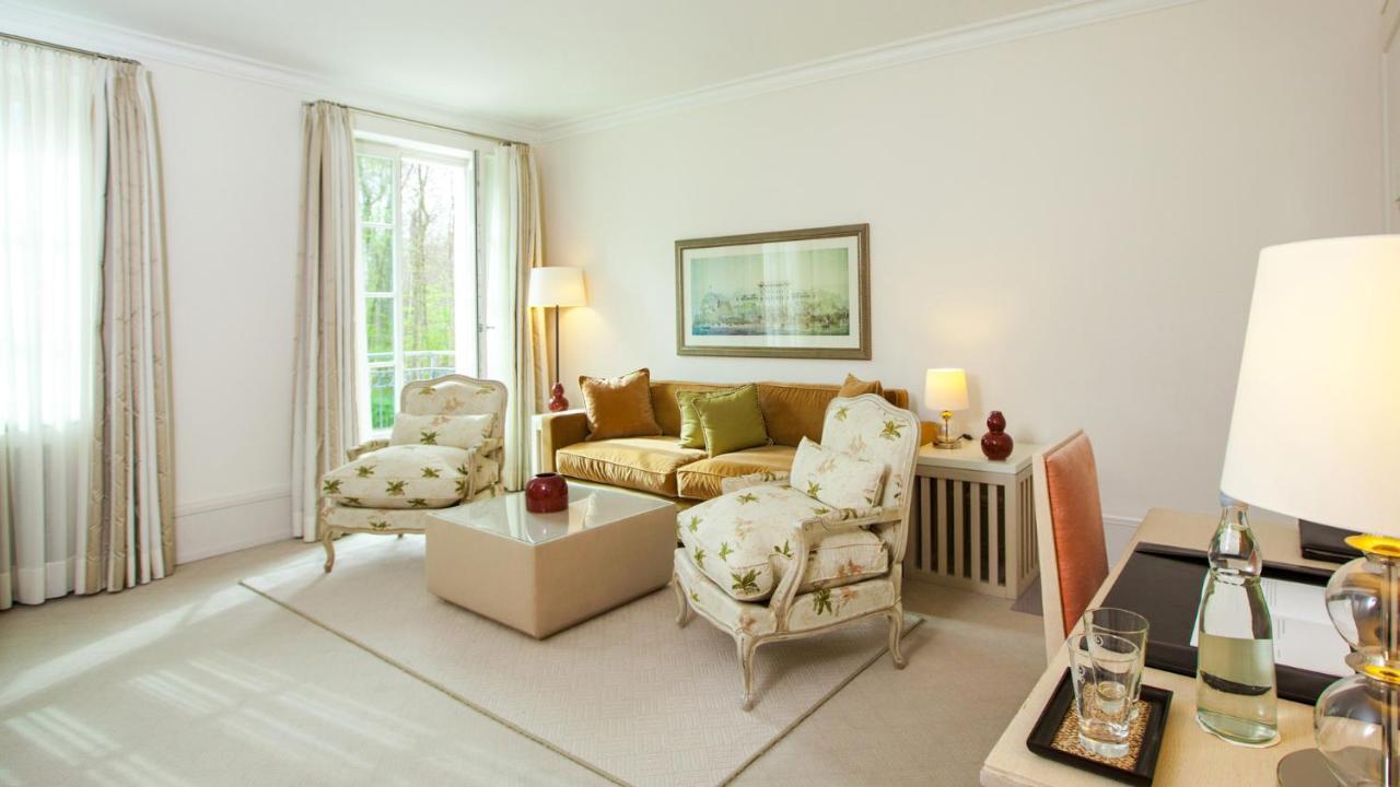 Suite Junior con vistas al parque