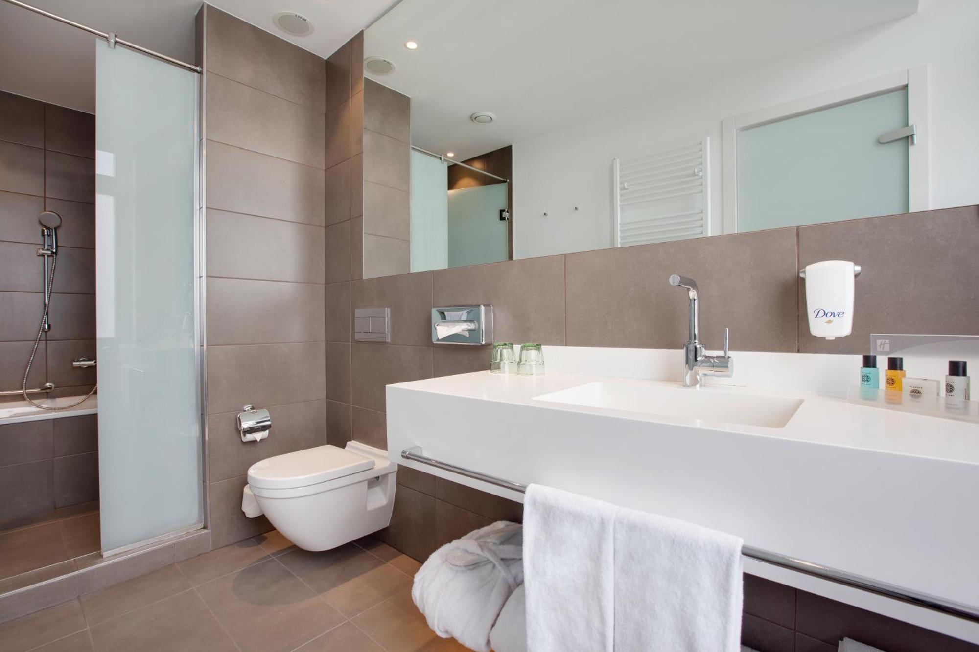 Premium King Room