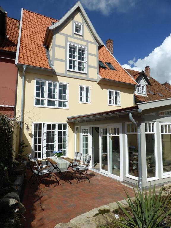 Apartment mit Terrasse