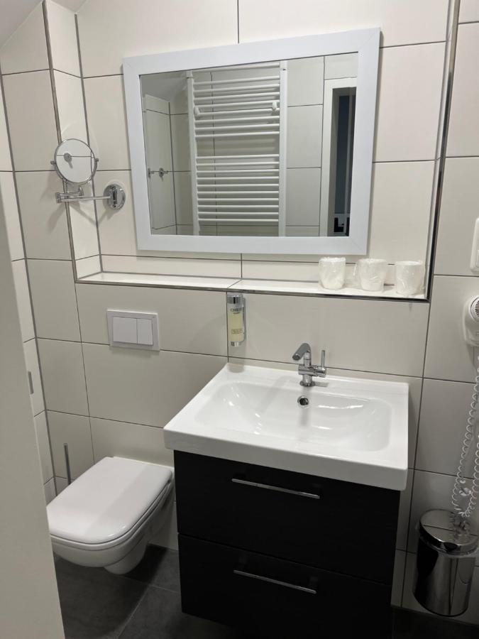 Double Room,1292426764:JPEG