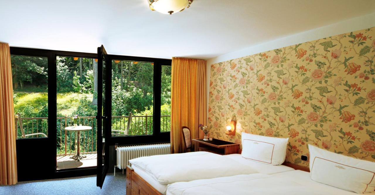 Double Room with Balcony and Forest View