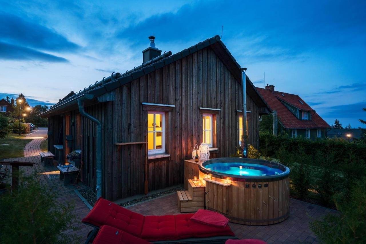 Cosy Lodge whirlpool,1360910666:JPEG
