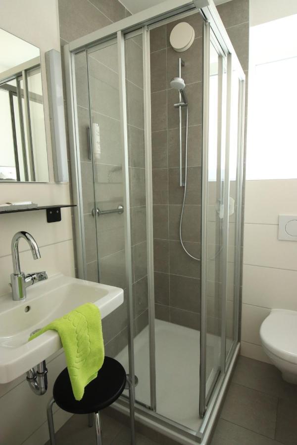 Small Single Room