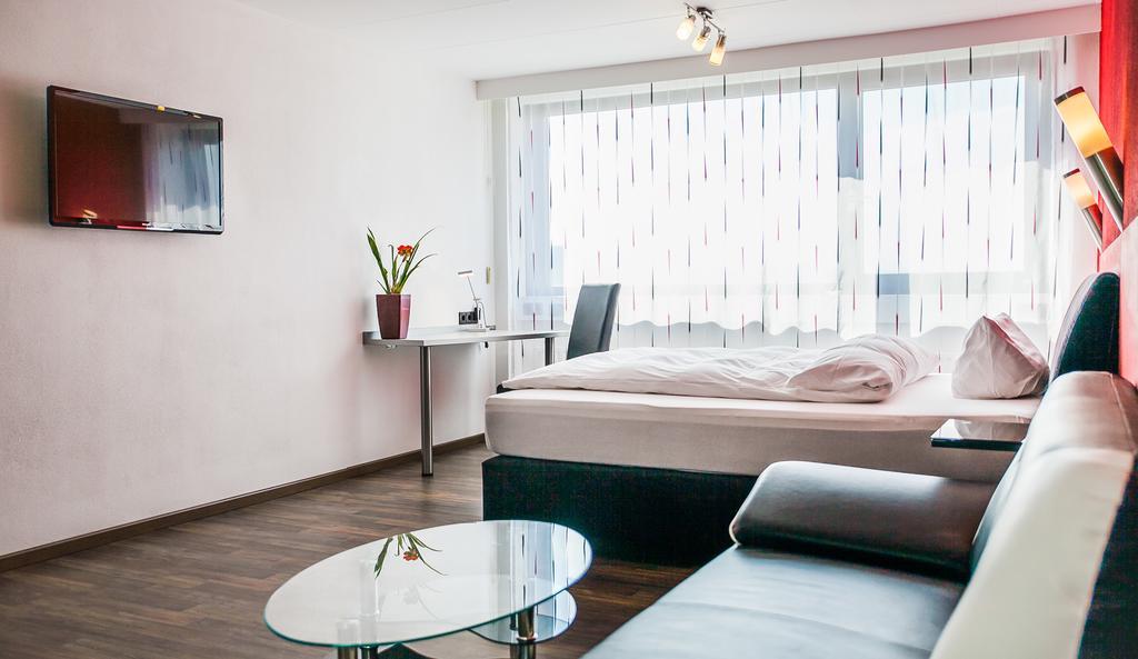 Apartment,140121726:JPEG