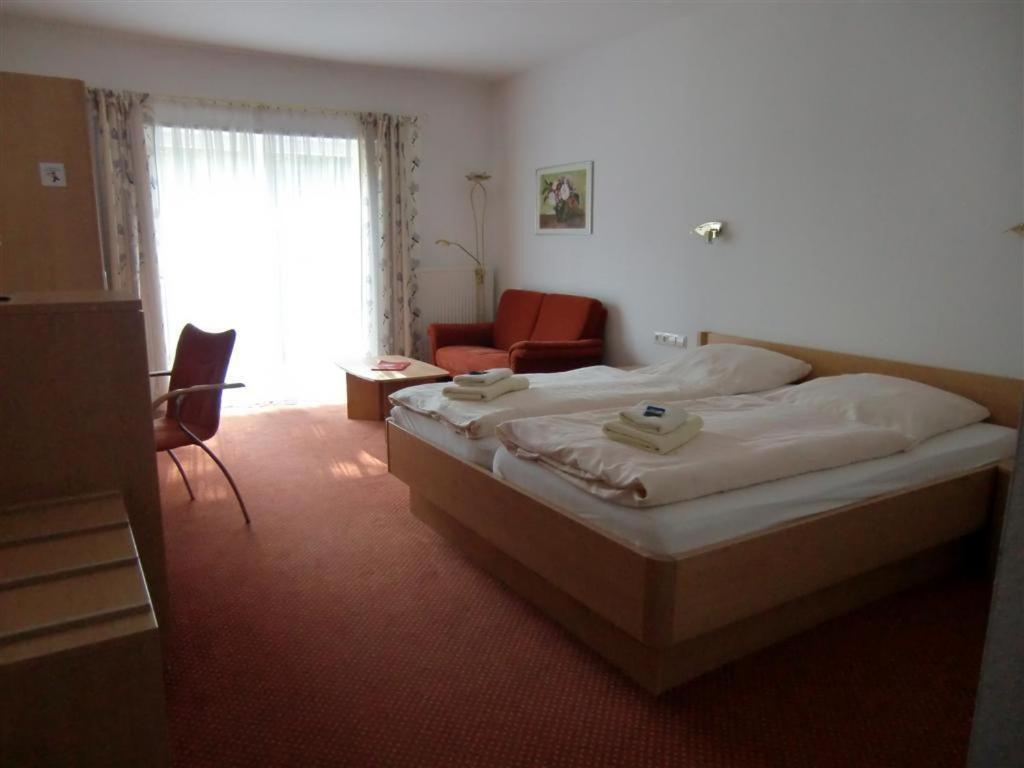 Apartment mit 2 Schlafzimmern und Terrasse