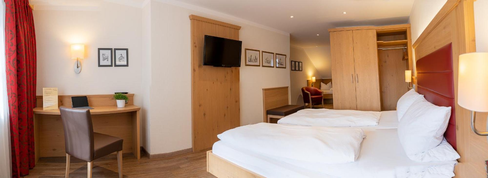 Dreibettzimmer