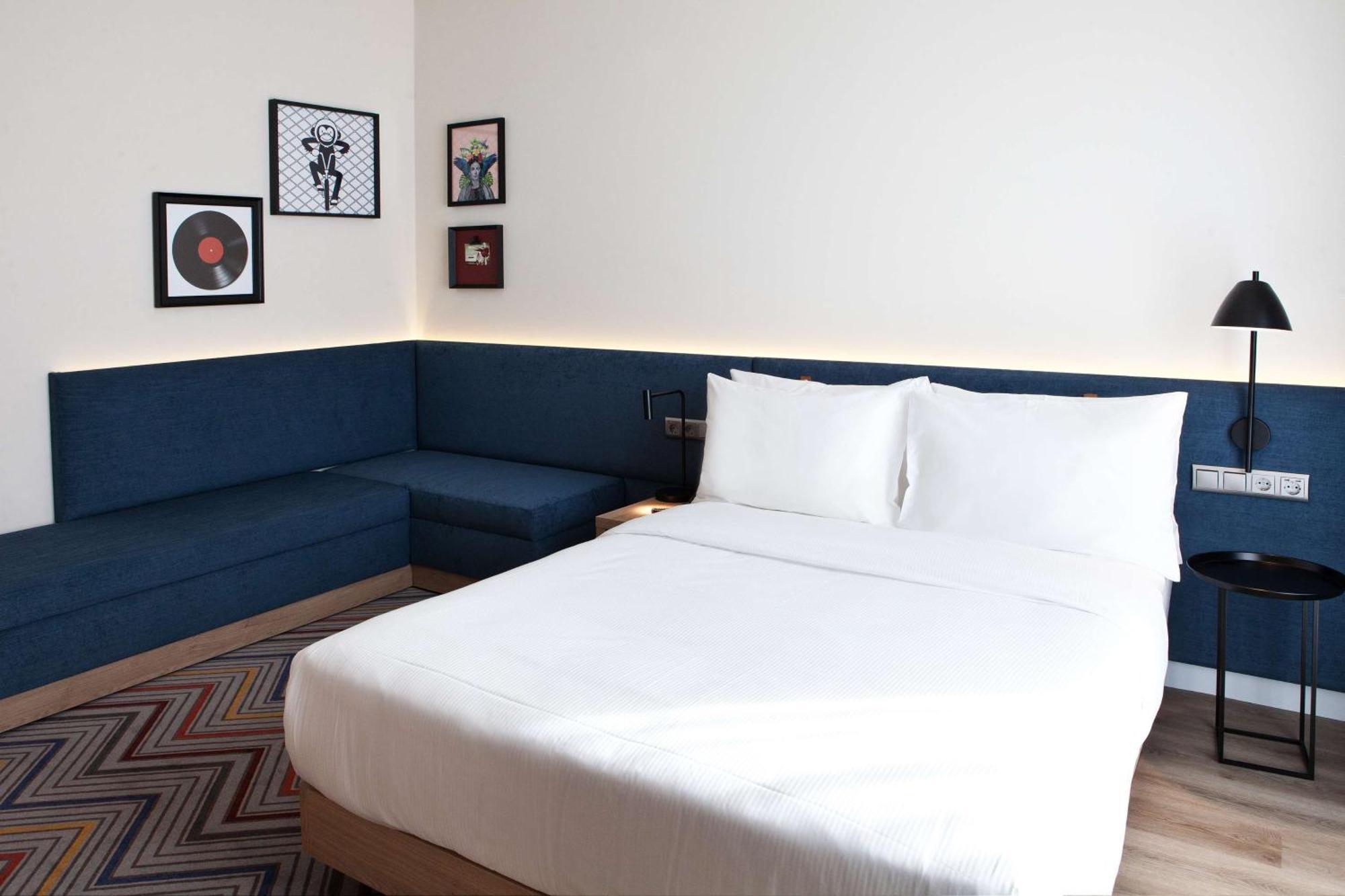 King Room