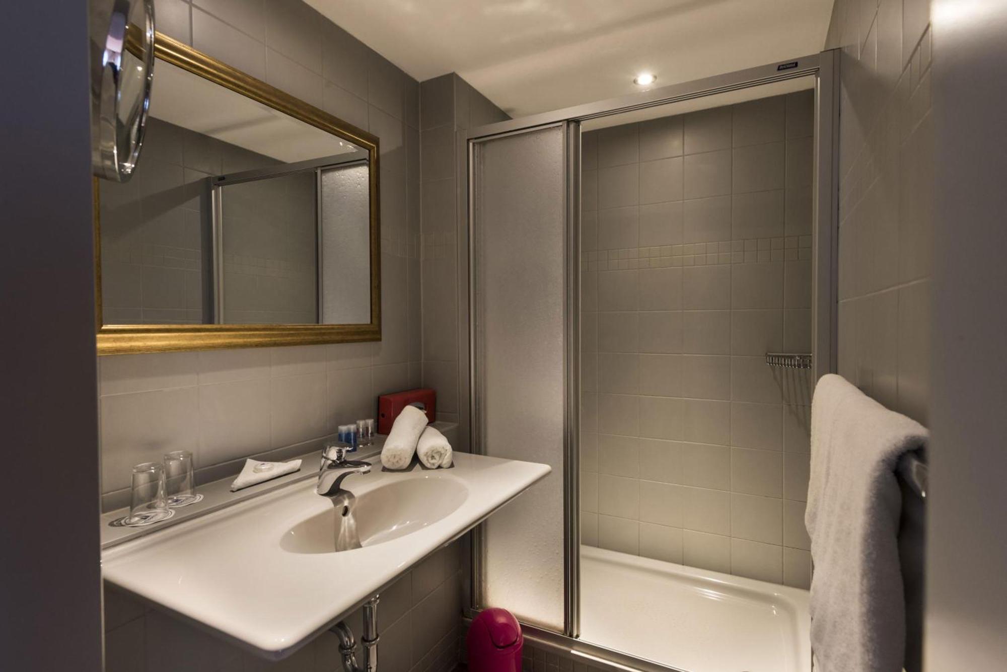 Classic Double Room Landside