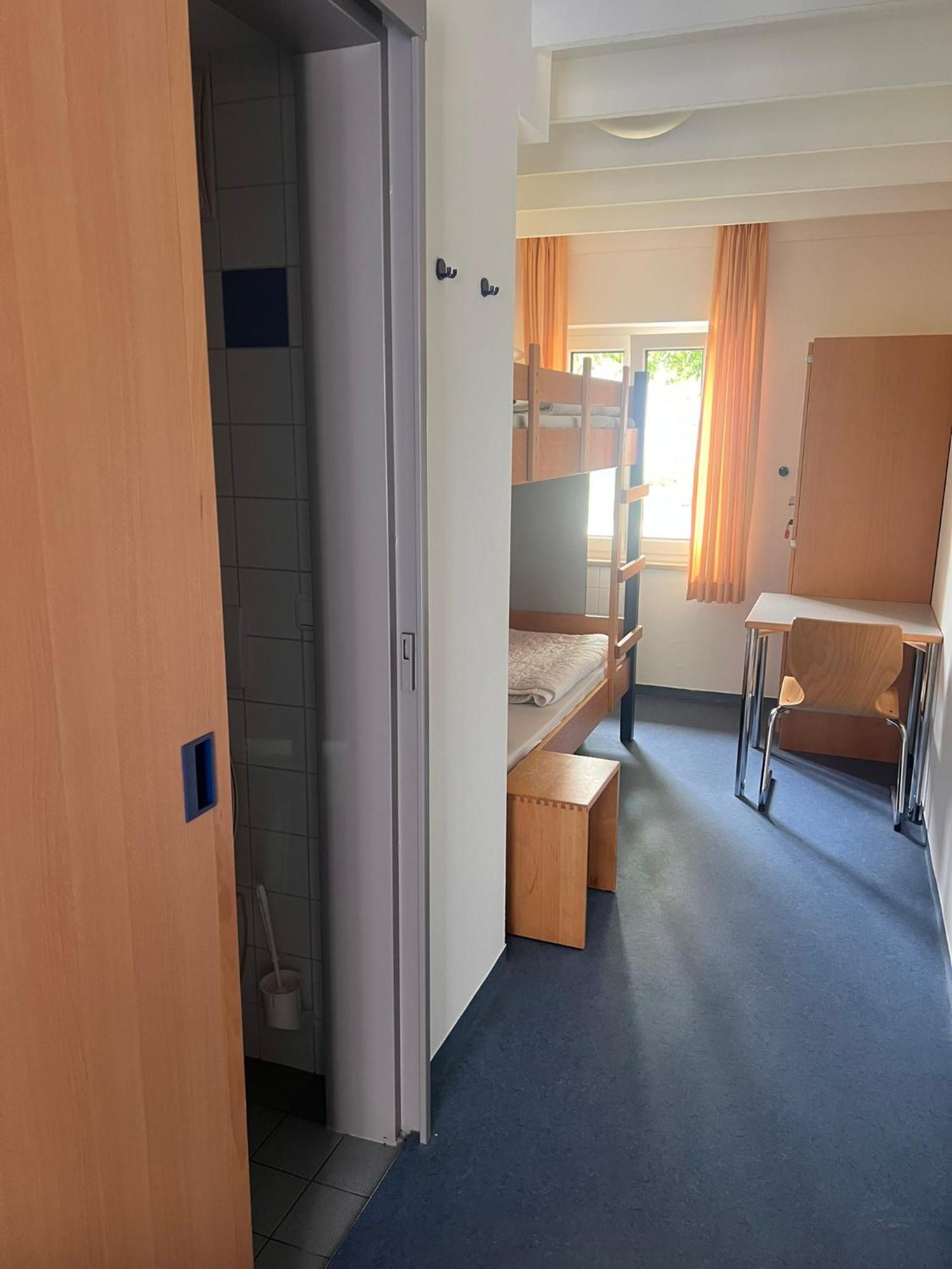 Einzelzimmer mit Bad
