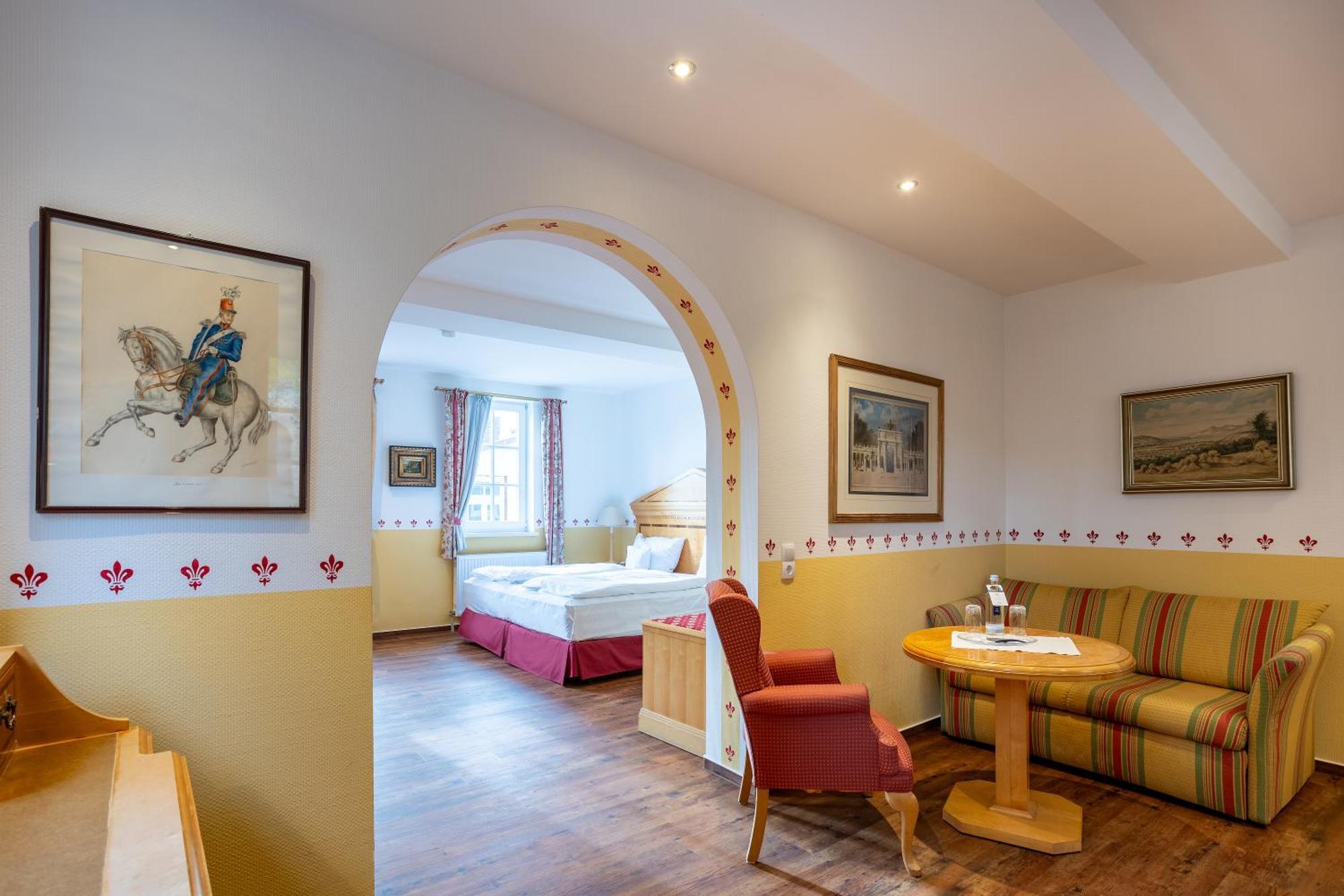 Standard Suite
