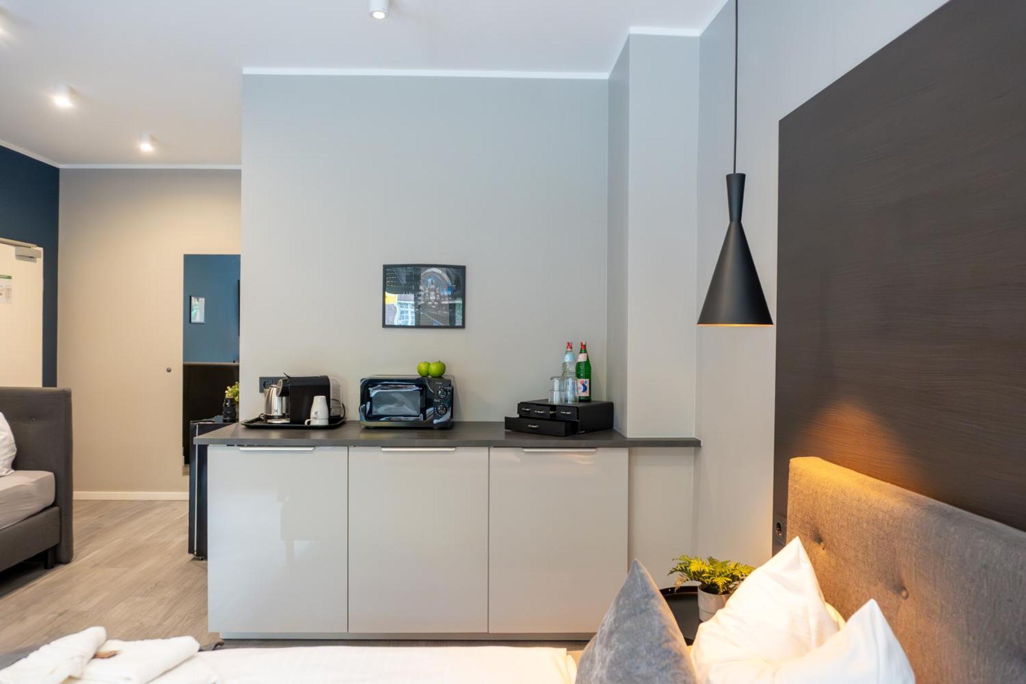Deluxe Single Room