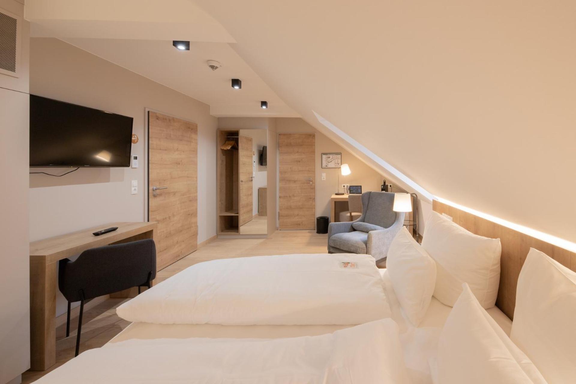 Doppelzimmer mit Seeblick