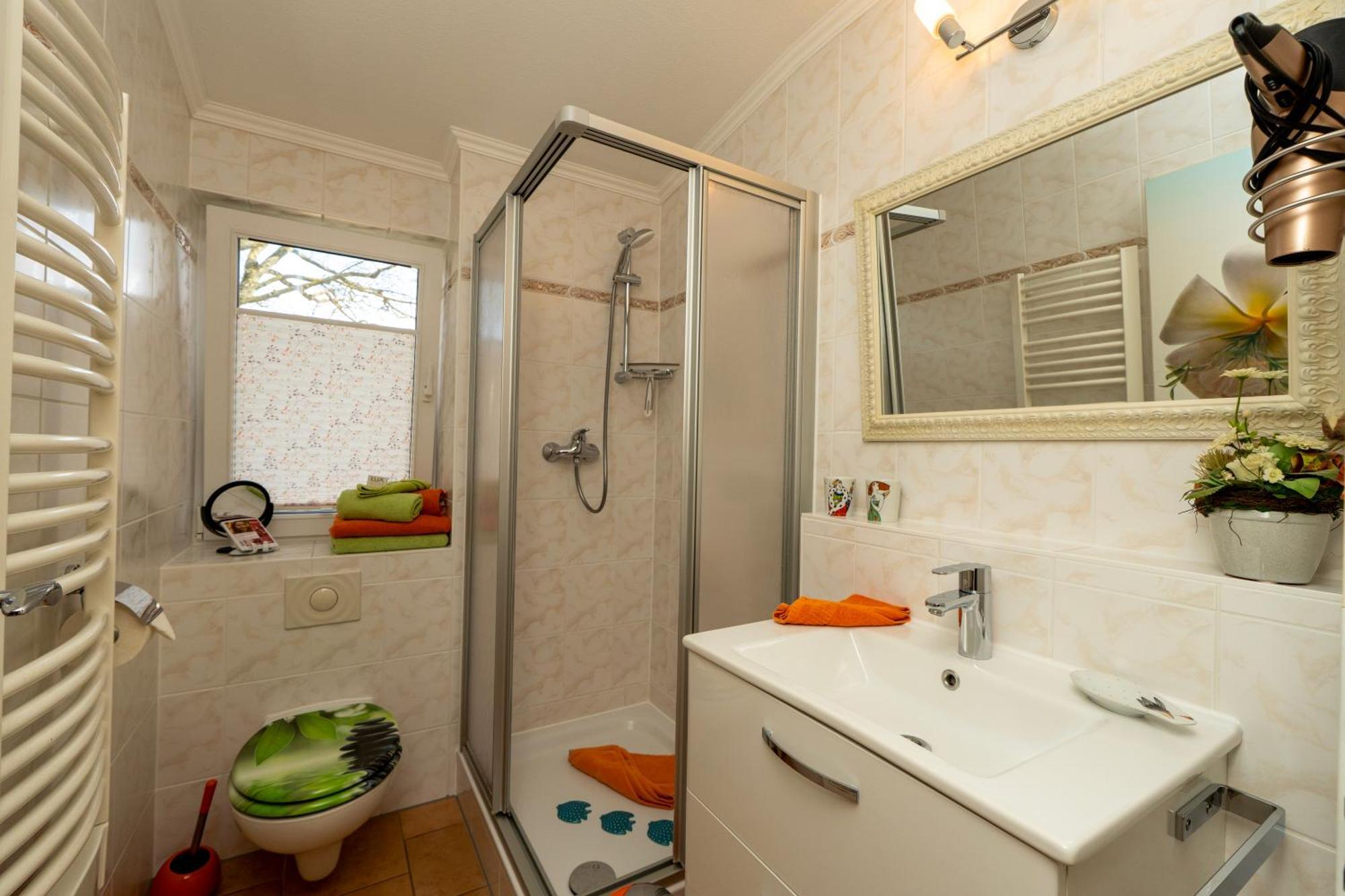 Apartment mit Balkon