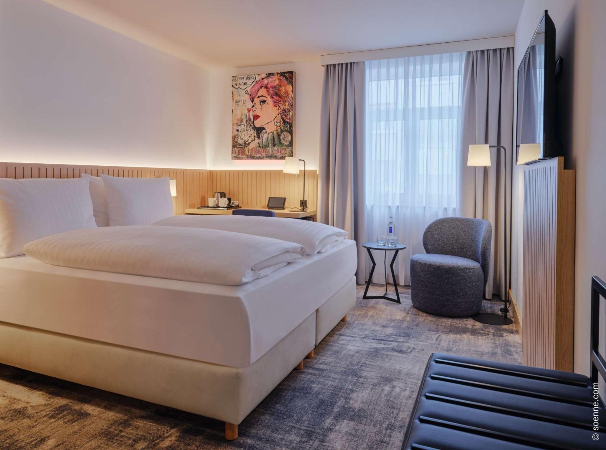 Standard King Room