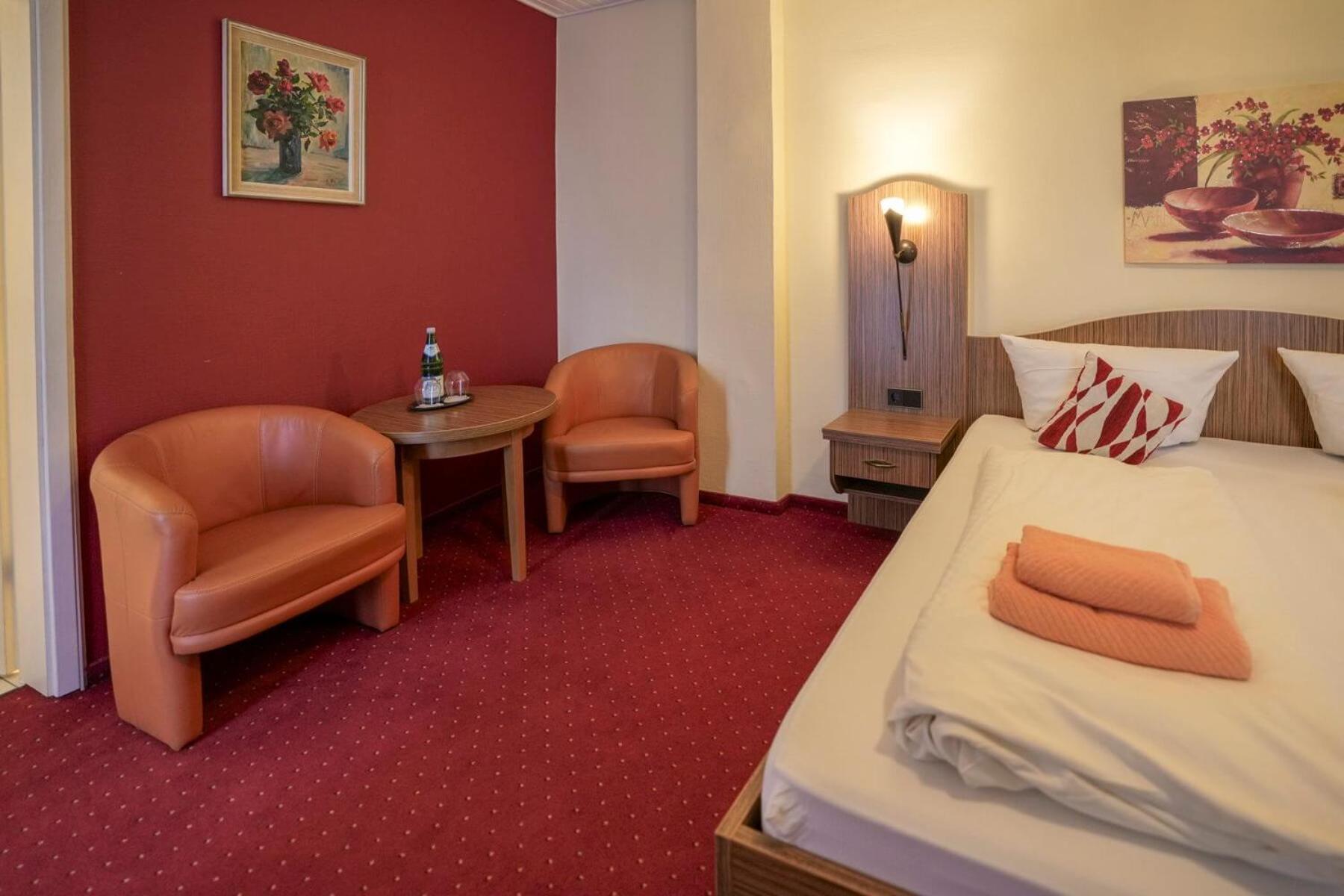 Standard Doppelzimmer mit Moselblick und Balkon