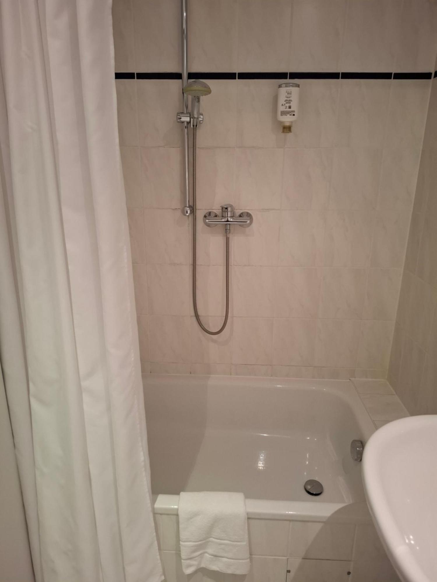 Comfort Single Room