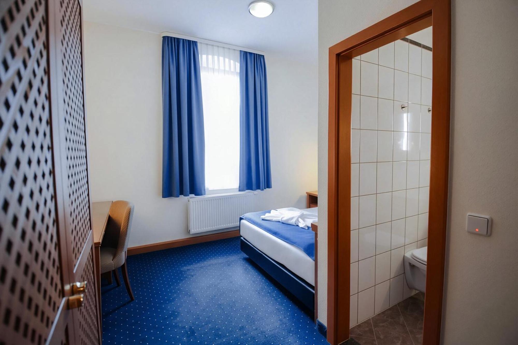 Business Single Room Annex