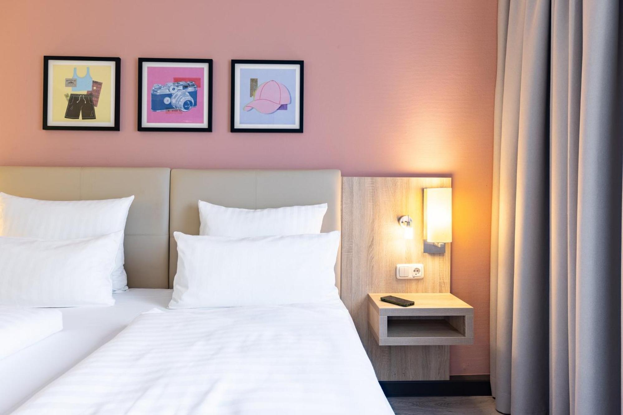 Cosy Queen Room