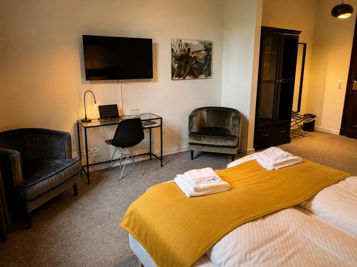 Doppelzimmer mit Seeblick