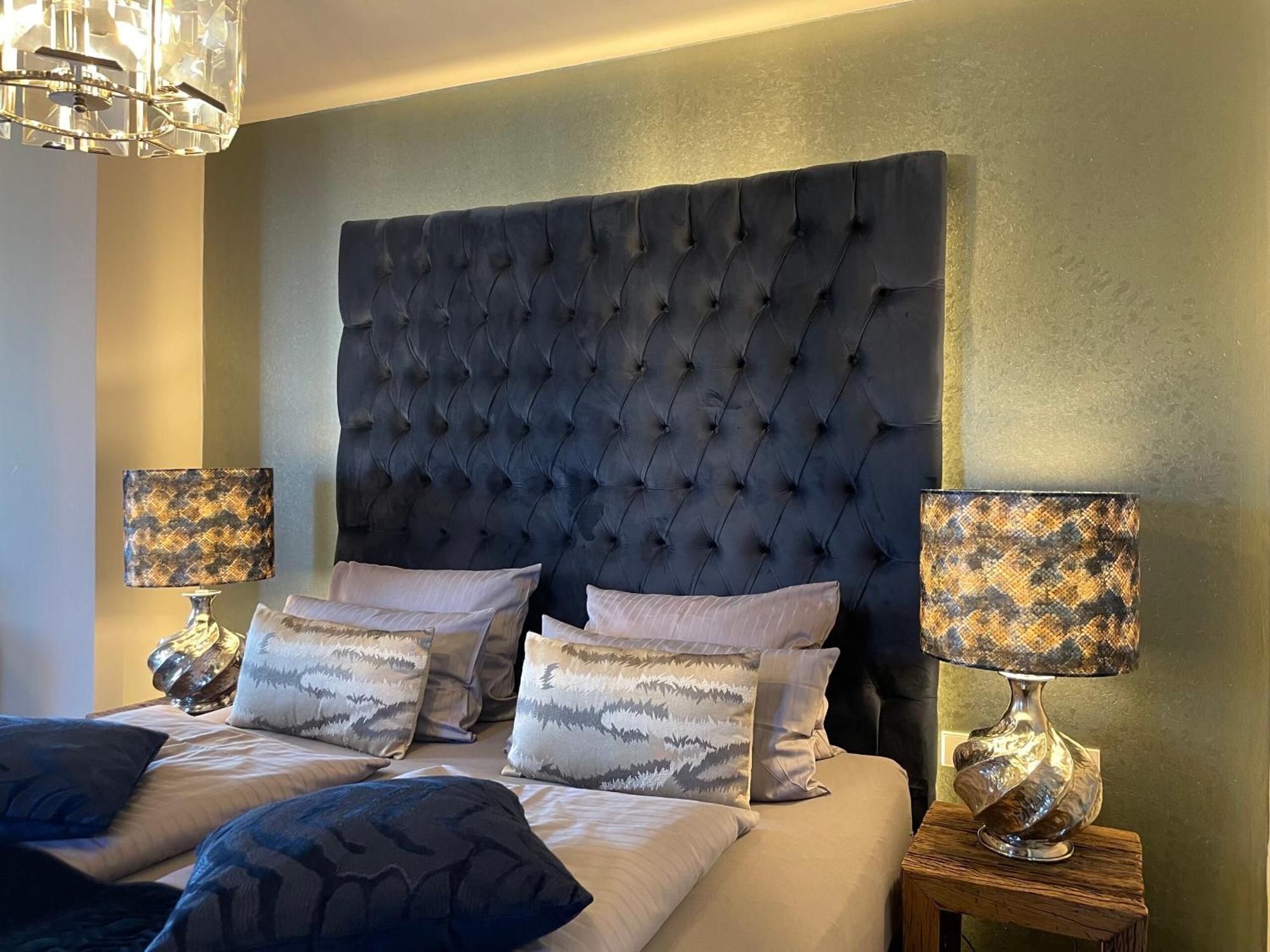 Doppelzimmer mit Flussblick