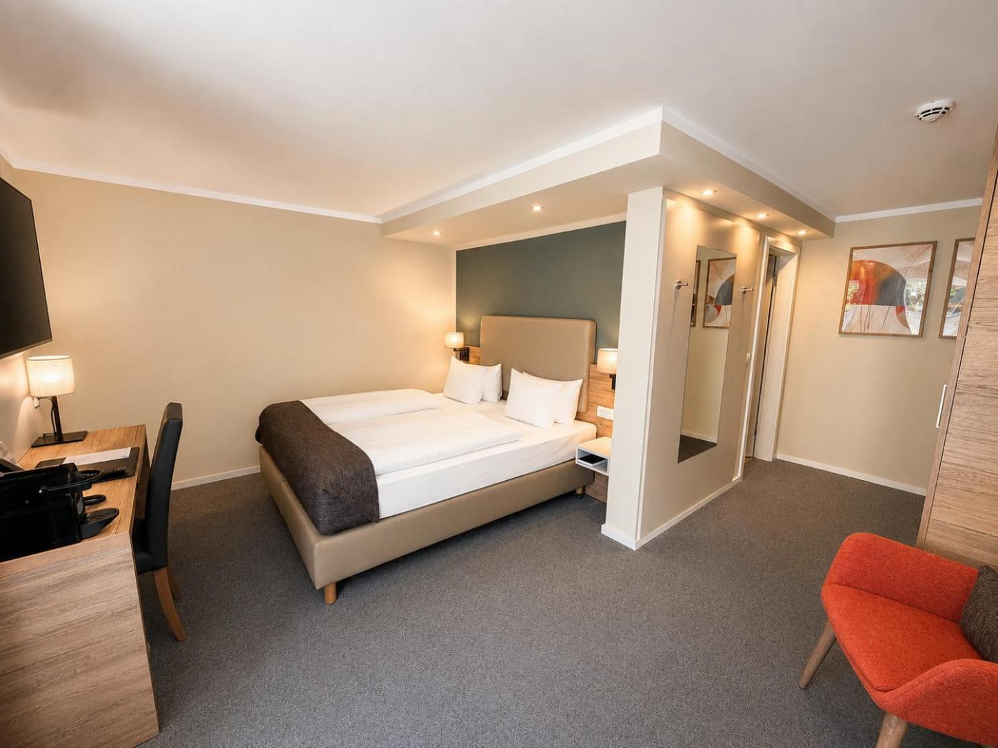 Comfort Room with Terrace