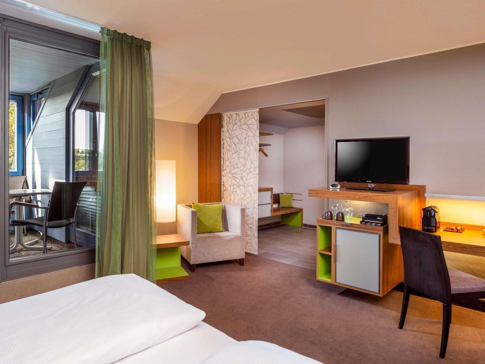 Premium King Room