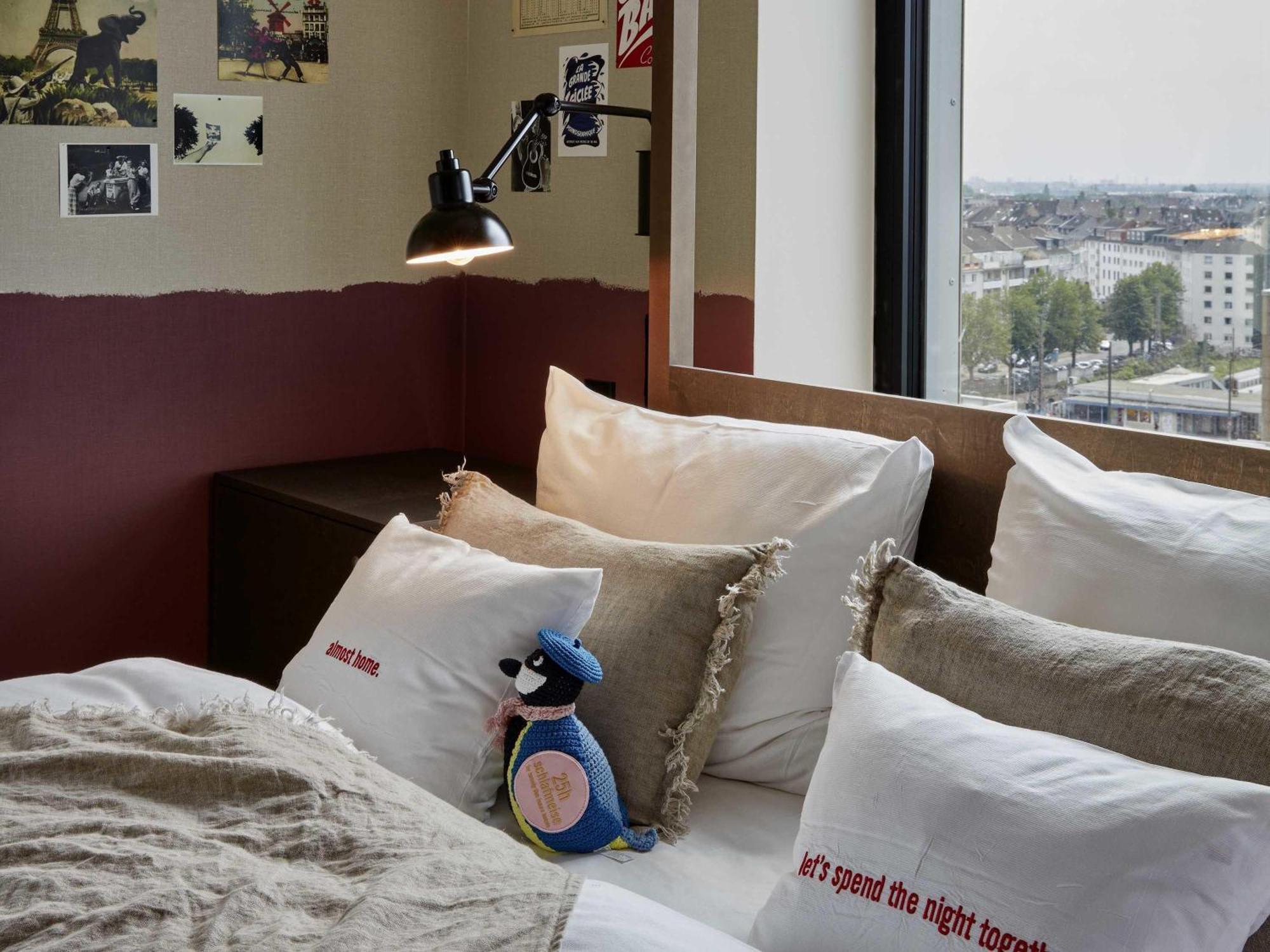 Medium Plus Room