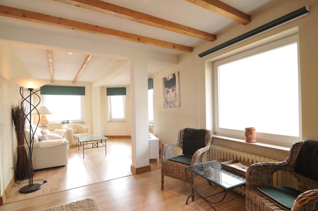 Classic Suite 2
