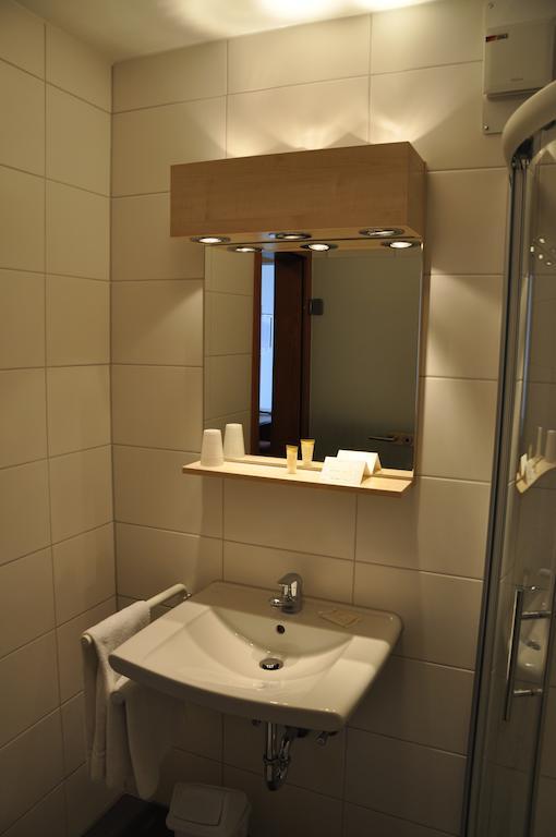Dreibettzimmer