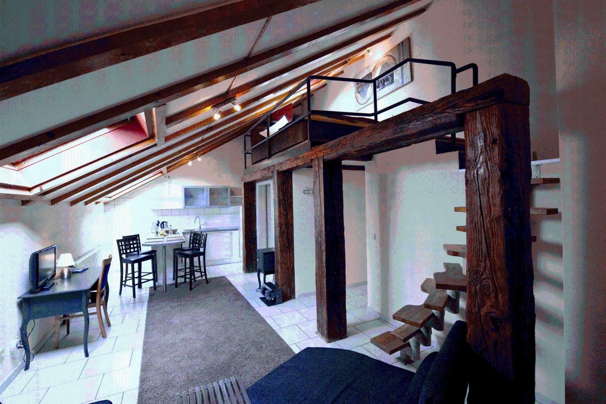 Triple Room,413017767:JPEG