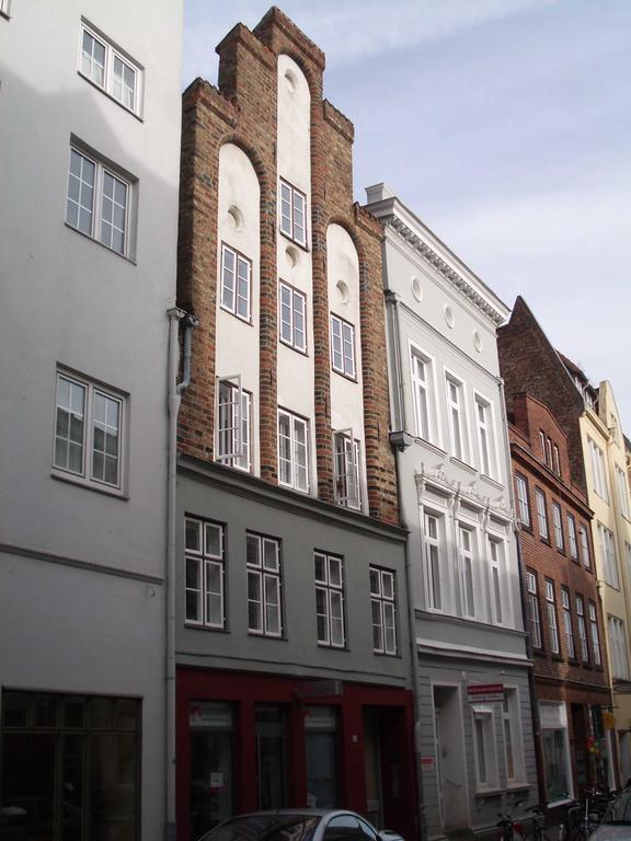 Superior Studio