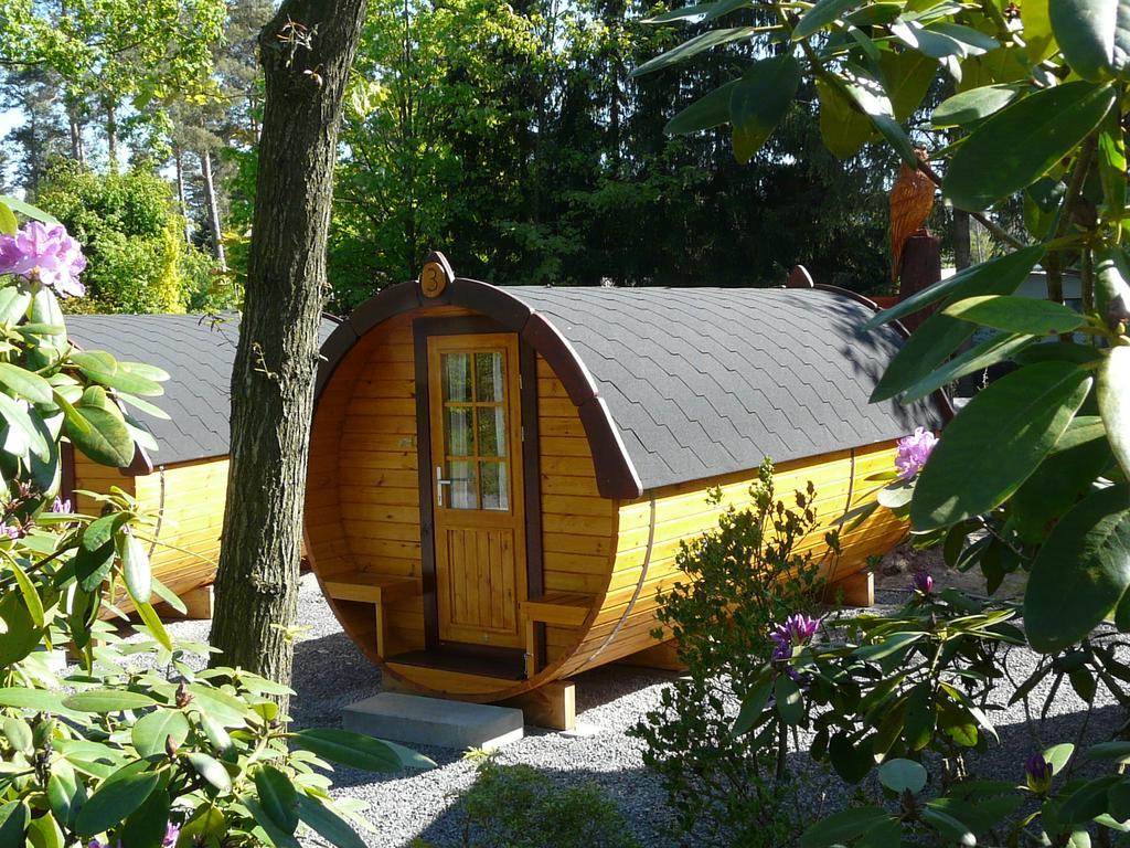 Sleeping Barrel up to 4 Guests